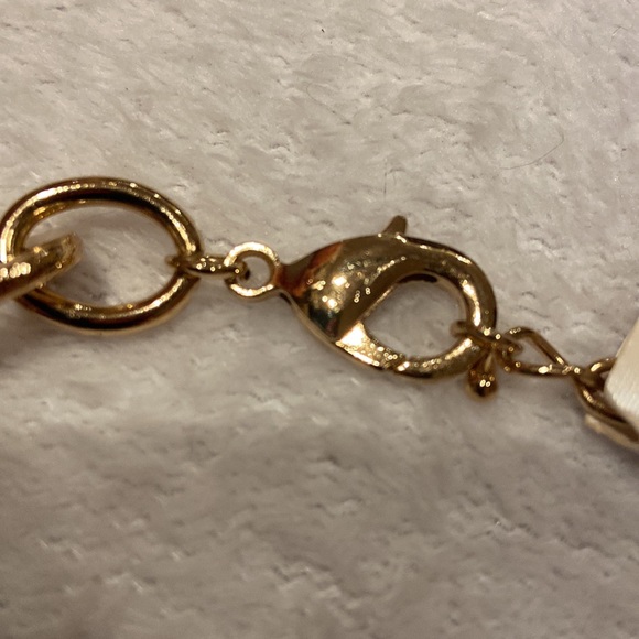 VLD Victoria Leland Designs Reversible Necklace Coral & Gold - Picture 7 of 7